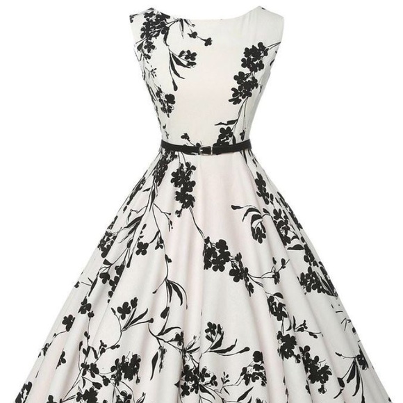 Black and white vintage style dress - Picture 2 of 5